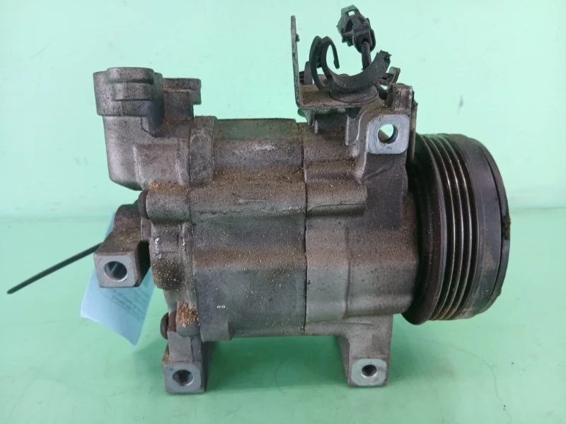 Компрессор кондиционера Subaru Forester 2007-2009