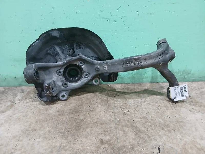 Кулак поворотный Audi A6 2004-2010