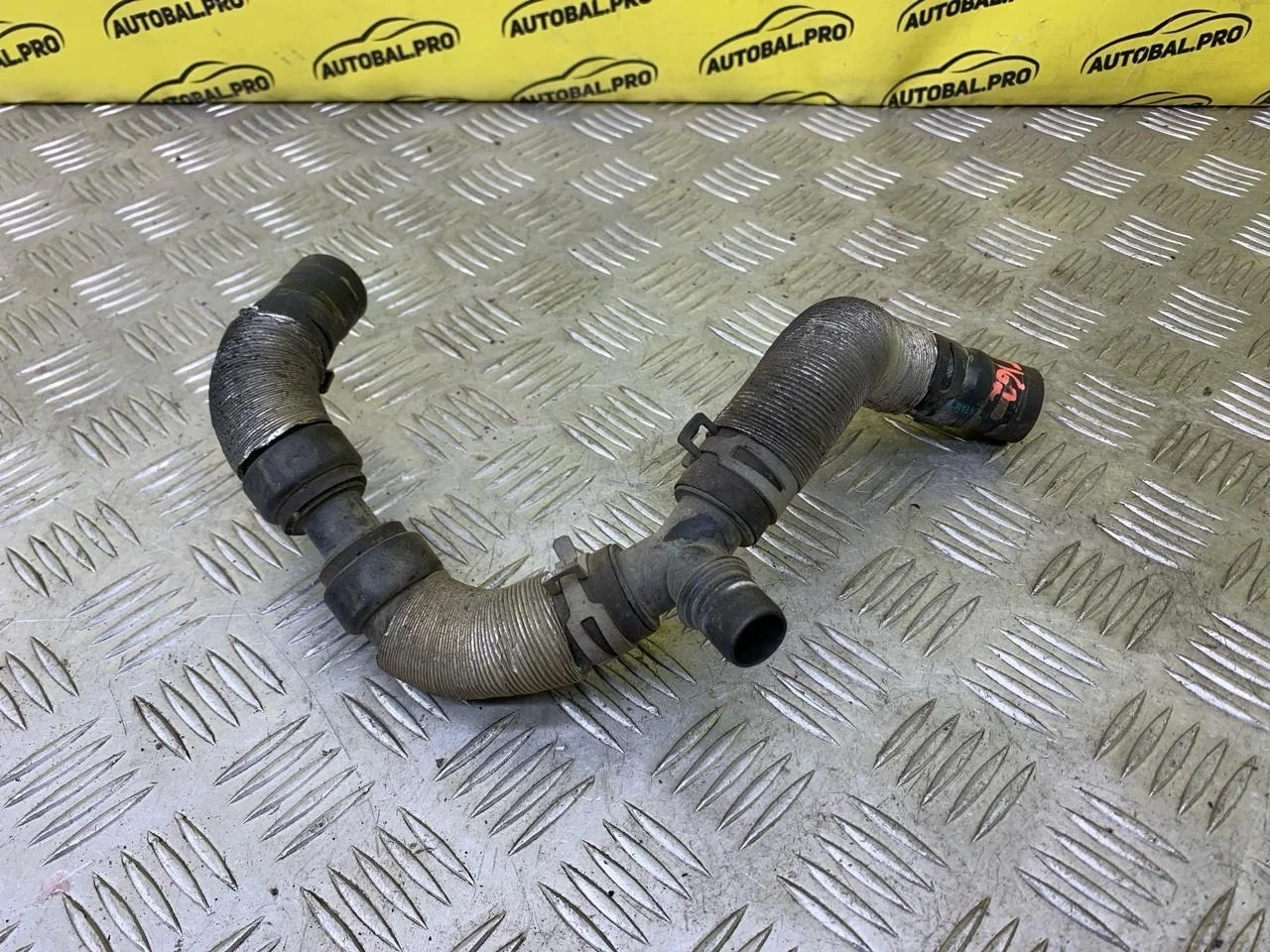 Патрубок (трубопровод, шланг) Land Rover Freelander II (2006-2014) 2011 LR004298 2.2 D 224DT