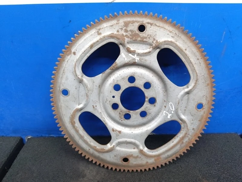 Маховик Mitsubishi Lancer X 2010 2701A015 2.0 4B11