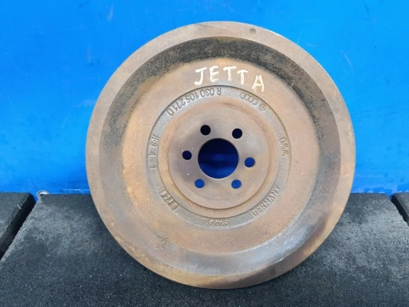 Маховик Volkswagen Jetta 5 2008 036105269D 1K2 1.6 BSE