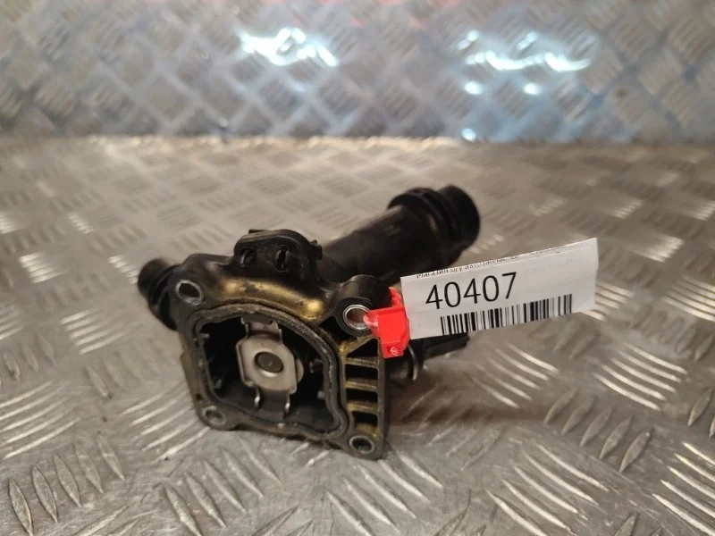 Термостат в сборе корпусом Volvo s80 2