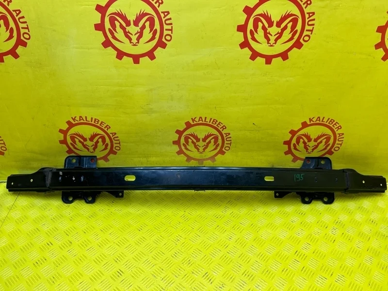 Усилитель бампера Hyundai Grand Starex/H1 2012 865304H000 2.5 D4CB