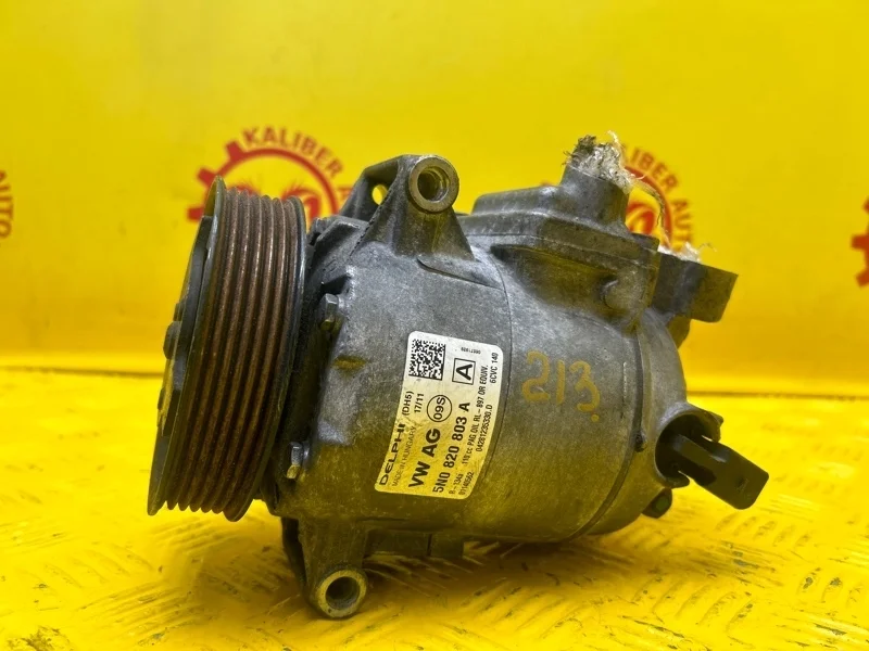 Компрессор кондиционера Volkswagen Passat 7 2011 5K0820803 B7 2.0 CFFB
