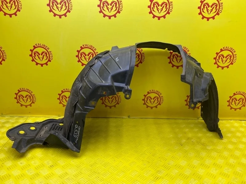 Подкрылок Nissan Xtrail 2011 63840JG30A T31 2.0 M9R, передний правый