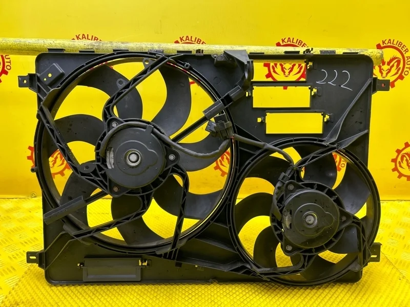 Вентилятор радиатора Land Rover Freelander 2 2007 LR011905 2.2 EFI TC DW12