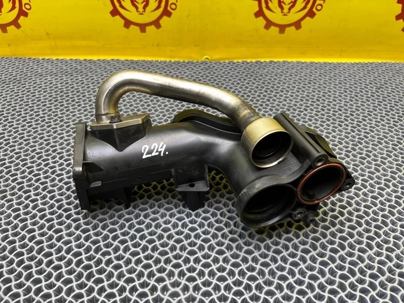 Патрубок воздушного фильтра Jeep Grand Cherokee 3 2006 A6420901037 WH/WK 3.0 V6 EXL