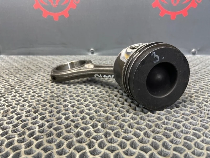 Поршень шатун Volkswagen Touareg 2006 059107065BJ 3.0 BKS