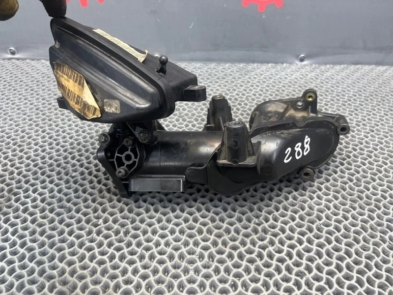 Сапун Jeep Grand Cherokee 3 2007 5175733AA WH/WK 3.0L V6 EXL