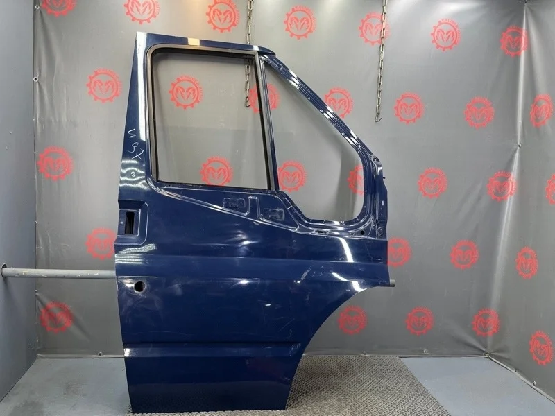 Дверь Ford Transit 2008 1717243 TT9 2.4L DURATORQ, передняя правая