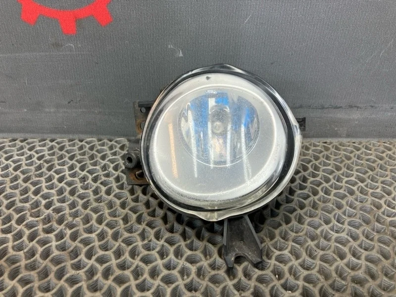 Фара противотуманная Volkswagen Touareg 2004 7L6941700E 7LA 2.5 BAC 033884, передняя правая
