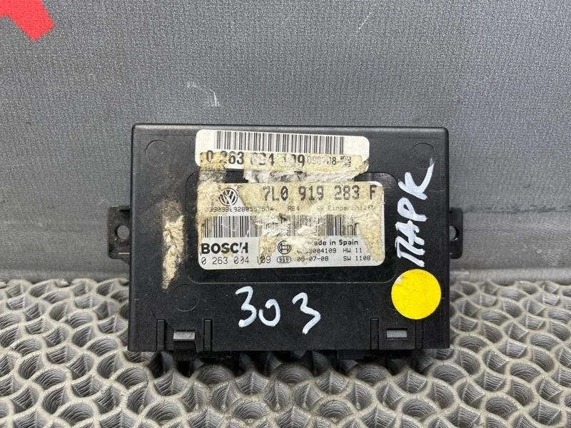 Блок управления парктрониками Volkswagen Touareg 2004 7L0919283F 7LA 2.5 BAC 033884