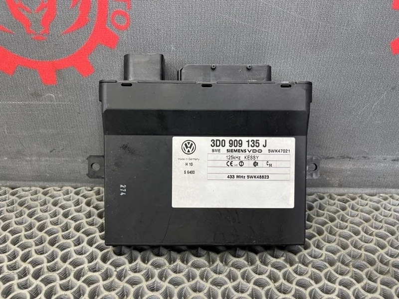 Блок управления центральным замком Volkswagen Touareg 2004 3D0909135J 7LA 2.5 BAC 033884