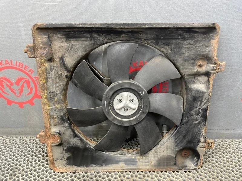 Вентилятор радиатора Honda CR-V 3 2008 38615RZPG01 2.0 R20A2, правый