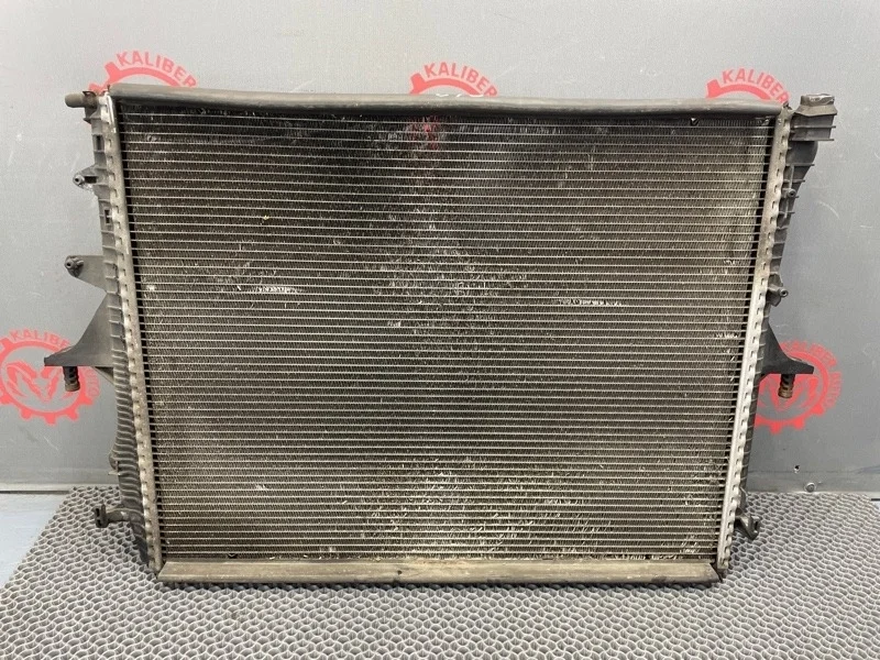 Радиатор основной Volkswagen Touareg 2005 7L6121253C 7LA 2.5 BAC