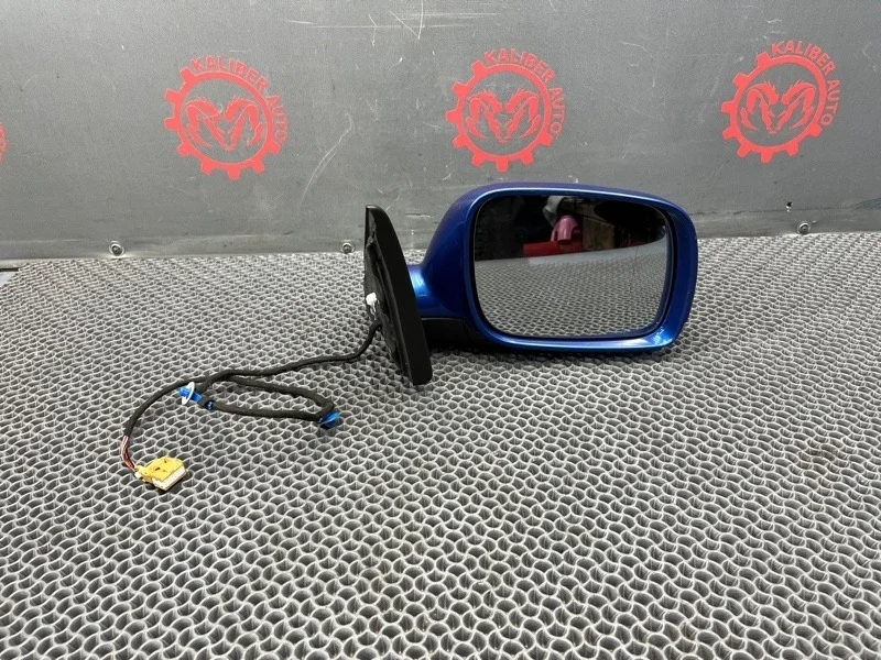 Зеркало Volkswagen Touareg 2005 7L6857508DC 7LA 2.5 BAC, переднее правое