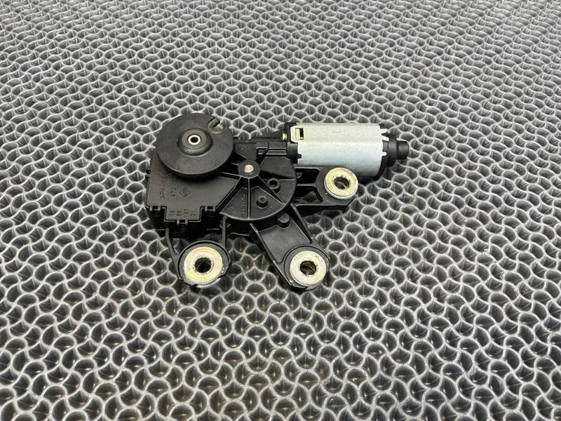 Моторчик стеклоочистителя Volkswagen Touareg 2005 7L0955712C 7LA 2.5 BAC, задний