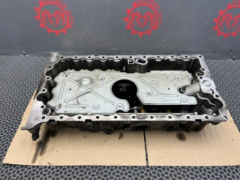 Поддон масляный двигателя Volvo XC90 2010 30777966 2.4 D5244T4