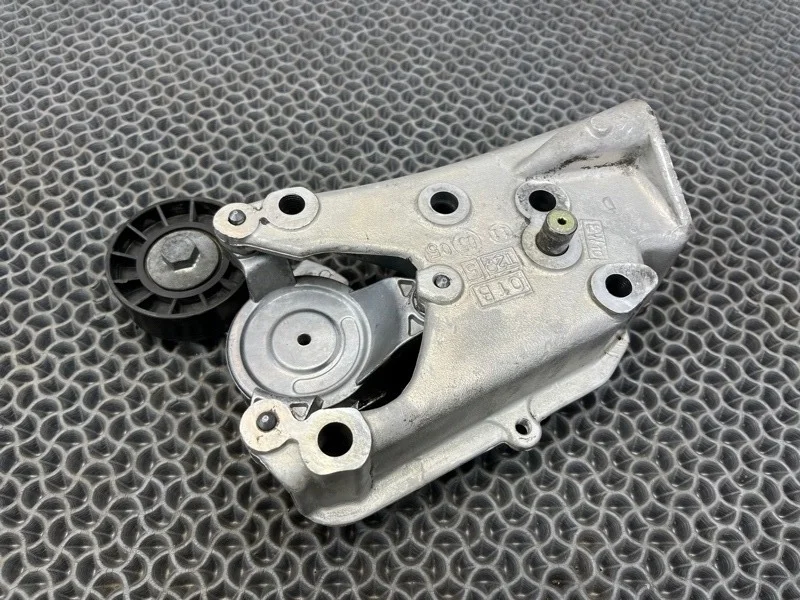 Ролик натяжитель ремня Peugeot 307 2005 5751G8 2.0 EW10A