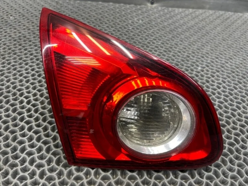 Фонарь Nissan Qashqai 2007 26555JD800 J10 1.5 K9K 732, задний левый