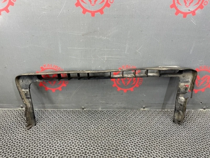 Рамка радиатора Volvo XC90 2006 30730518 2.4 D5244T 322802