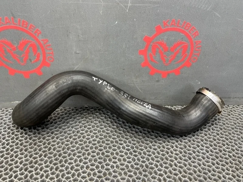 Патрубок интеркулера Volvo XC90 2006 30645935 2.4 D5244T