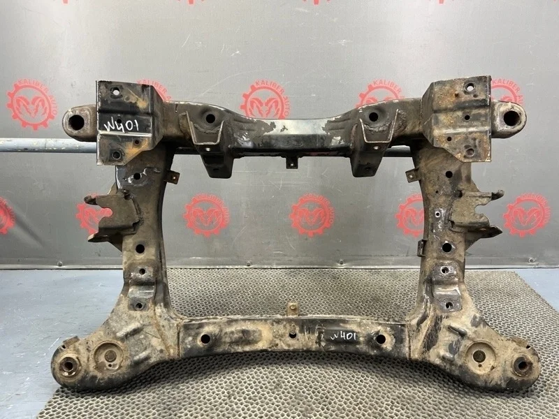 Подрамник Hyundai Grand Starex/H1 2010 624104H000 2.5 D4CB, передний