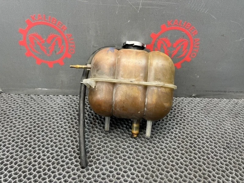 Бачок расширительный Chrysler Voyager 5/Grand Caravan 2007 4809228AC 5 2.8 ENS