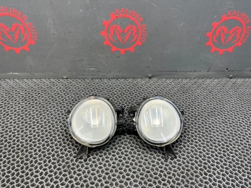 Фара противотуманная Volkswagen Touareg 2007 7L5941699D 7L6 3.0 BKS