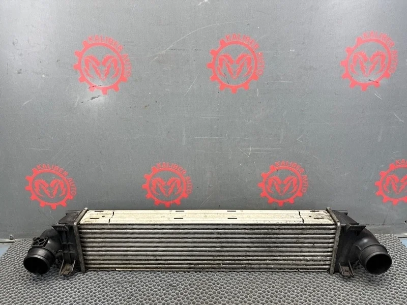 Интеркулер Volvo XC70 2008 31338474 2.4 D5244T4