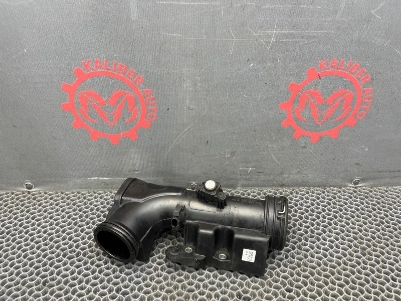 Патрубок интеркулера/турбины Mercedes-Benz V-Class 2008 A6460901837 W-639 646.980