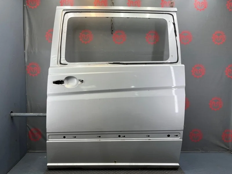 Дверь Mercedes Benz V-Class 2008 A6397301905 W-639 646.980, задняя левая