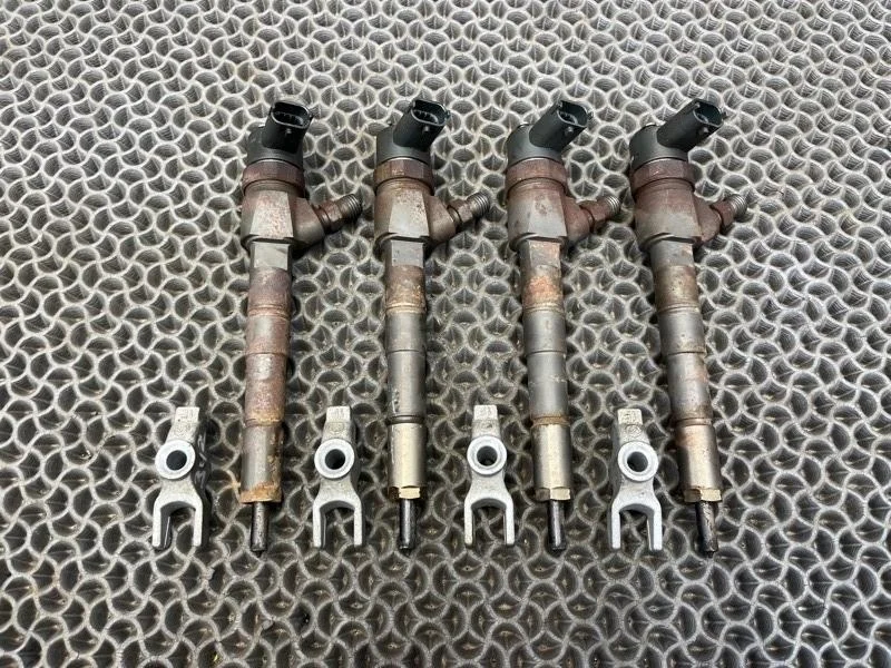 Форсунка топливная Opel Insignia 2011 55566050 1G A20DTH