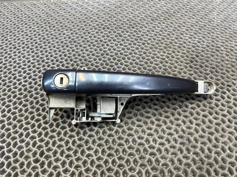 Ручка двери Peugeot 408 2012 910958 1.6 (TU5JP4), передняя левая