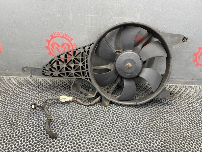 Вентилятор радиатора кондиционера Nissan Pathfinder 2011 92120EB400 R51M 2.5 YD25DDTI