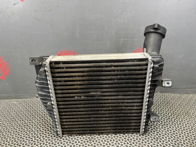 Интеркулер Volkswagen Touareg 2006 7L6145803H 7LA 3.0 BKS, левый