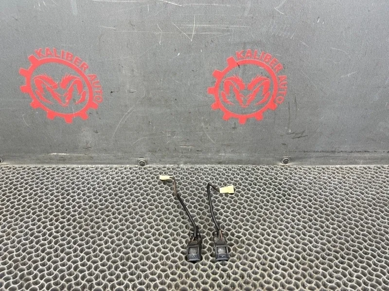 Форсунки омывателя стекла Volkswagen Touareg 2006 6E0955986B 7LA 3.0 BKS, передние