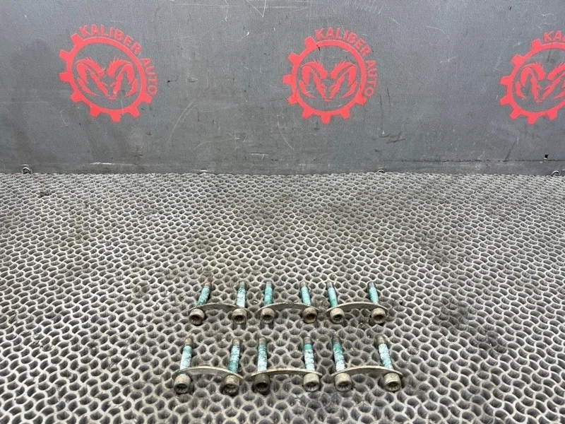 Болт крепления привода Volkswagen Touareg 2006 N90991102 7LA 3.0 BKS, передний