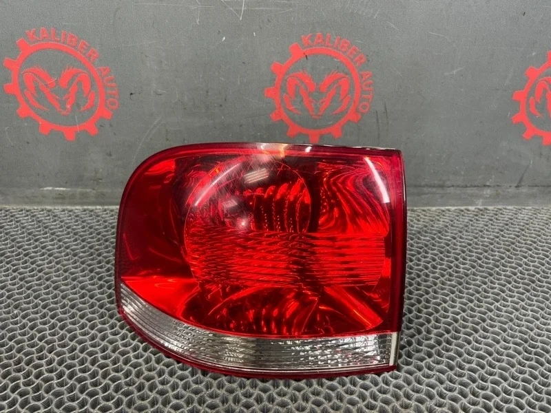 Фонарь Volkswagen Touareg 2005 7L6945095P 7LA 2.5 BAC, задний левый