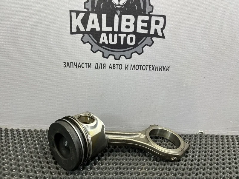 Поршень шатун Volkswagen Touareg 2007 059107065BJ 7L6 3.0 BKS