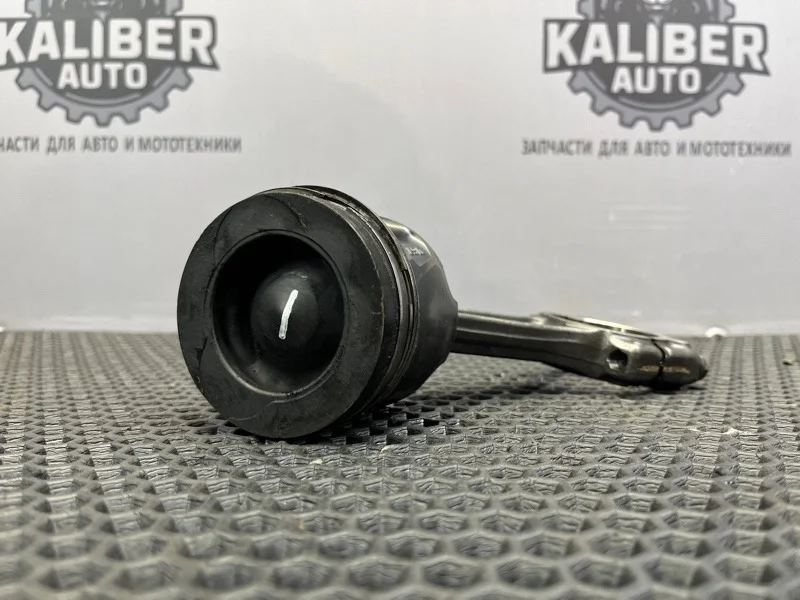 Поршень шатун Renault Megane 2014 7701475074 3 1.5 DCI (K9K)