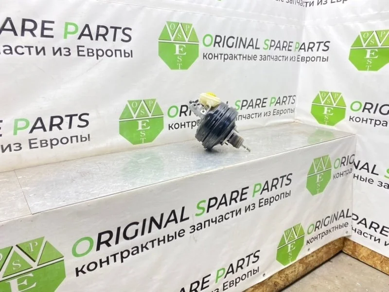 Вакуумник Audi A6 2001 8E0612105R C5 AVANT BDH 2.5TDI