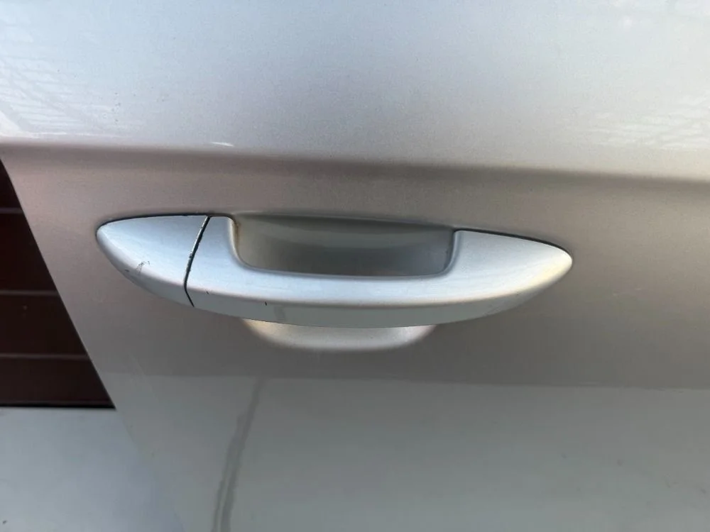 Ручка двери наружная Volkswagen Passat B6 (2005—2010)