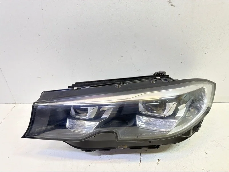 Фара BMW 3er 2018—2023 G20