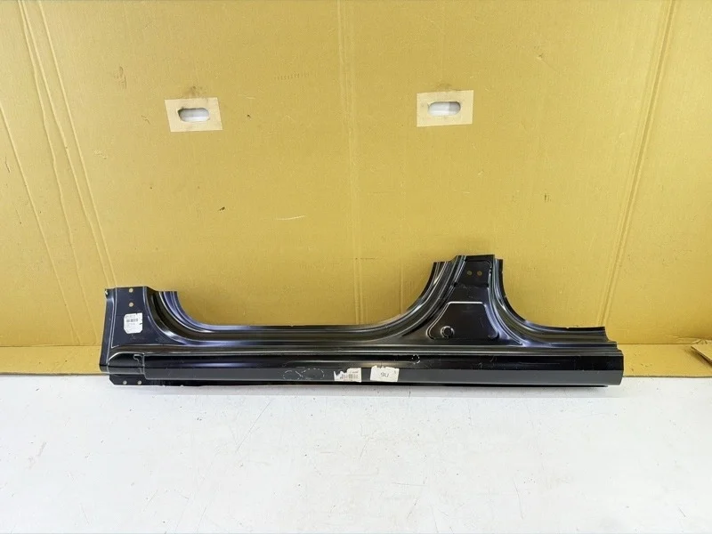 Панель порога кузова Hyundai Solaris 2017-2020