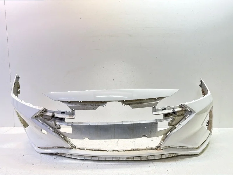 Бампер Hyundai Elantra 2015-2020 6