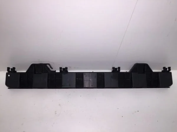 Кронштейн бампера Mercedes-Benz C-klasse 2011-2015 A2048850565 W204, задний