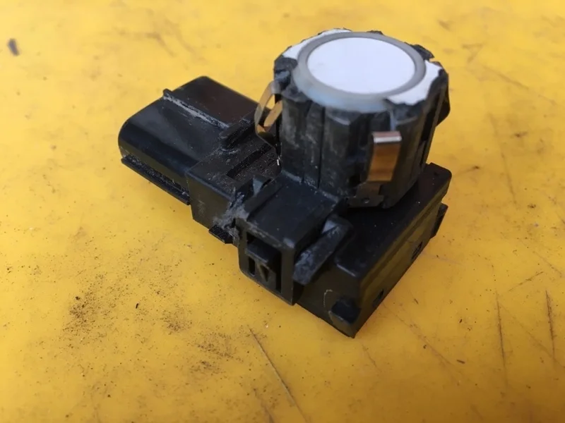 Датчик парковки Toyota Land Cruiser Prado 2013-2017 8934133210 150, задний правый