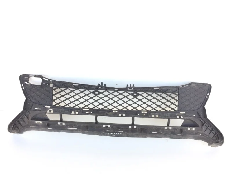 Решётка бампера Mercedes-Benz GLK-klasse 2008-2015 A2048856823 X204, передняя