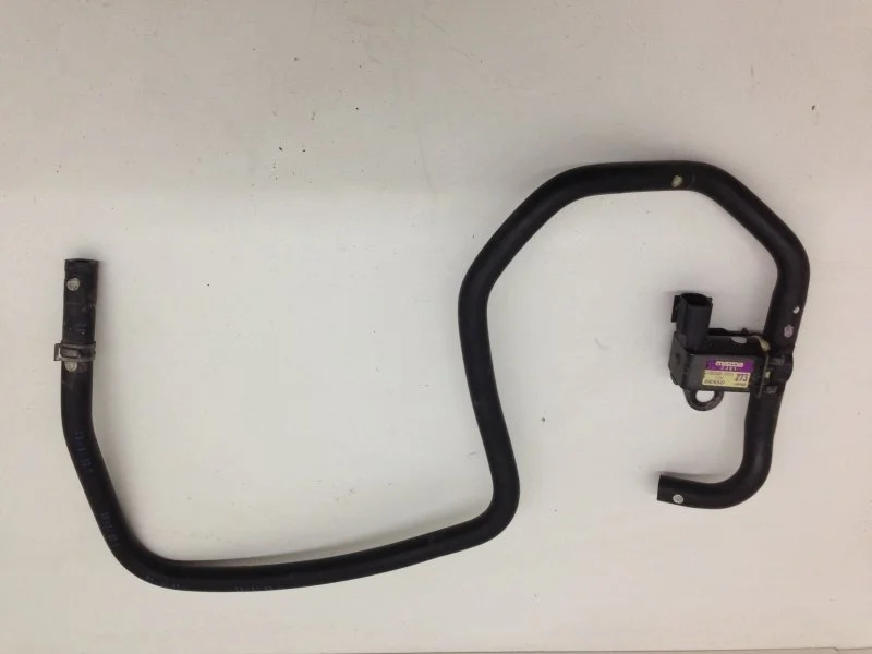 Электромагнитный клапан Mazda 3 2003-2009 1362002731 BK, передний